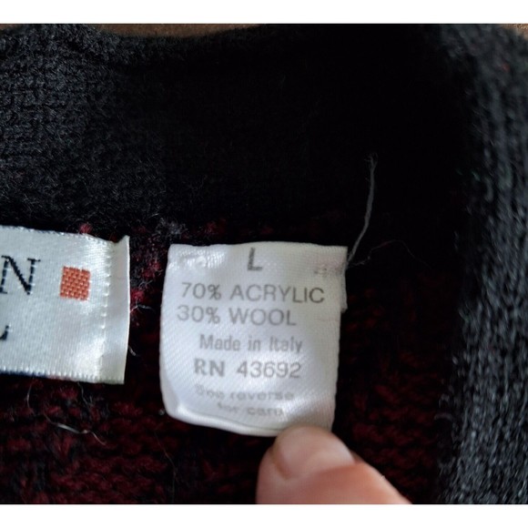 Men's Burgundy & Black Patterned Cardigan Sweater - Picture 7 of 12